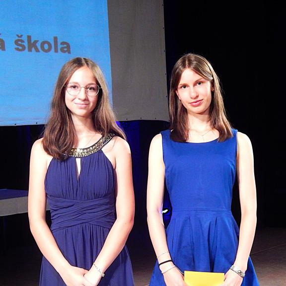 Ve starších žácích uspěly: S. Strnadová, K. Benešová a K. Čížková.